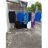 Image 2 : Sort of clothing size large two extra large