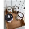 Image 1 : Cottage Paint
