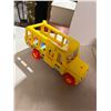 Image 1 : Fisher-Price Vintage bus