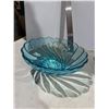 Image 2 : Blue bowl