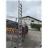 Image 1 : Extension ladder