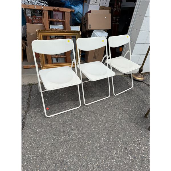 Folding chairs
