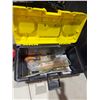 Image 1 : Toolbox and contents