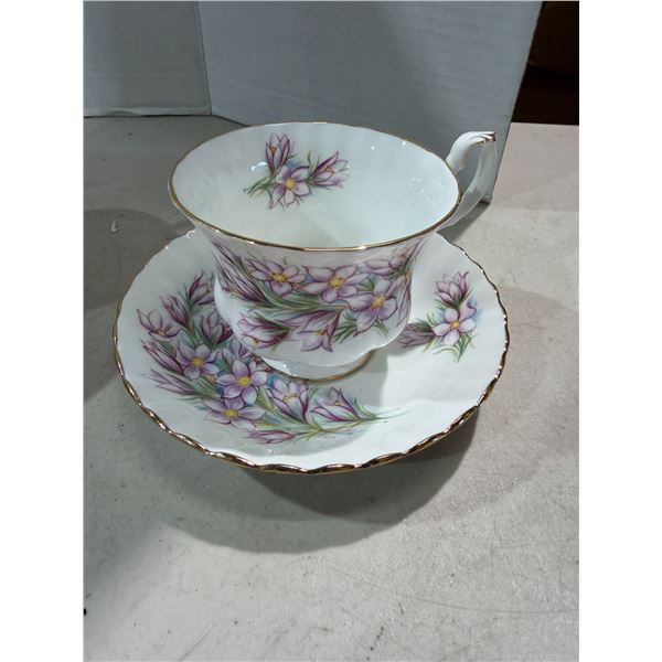 Royal Albert, Prairie, crocus, teacup, and saucer