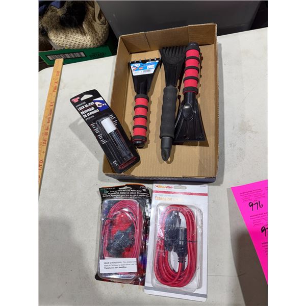 12 foot lighter socket, pick up truck, bedliner, power outlet Locker and scrapers