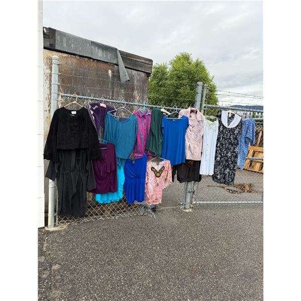 Clothing lot size medium, large, extra large