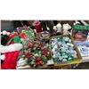 Image 1 : Christmas decor