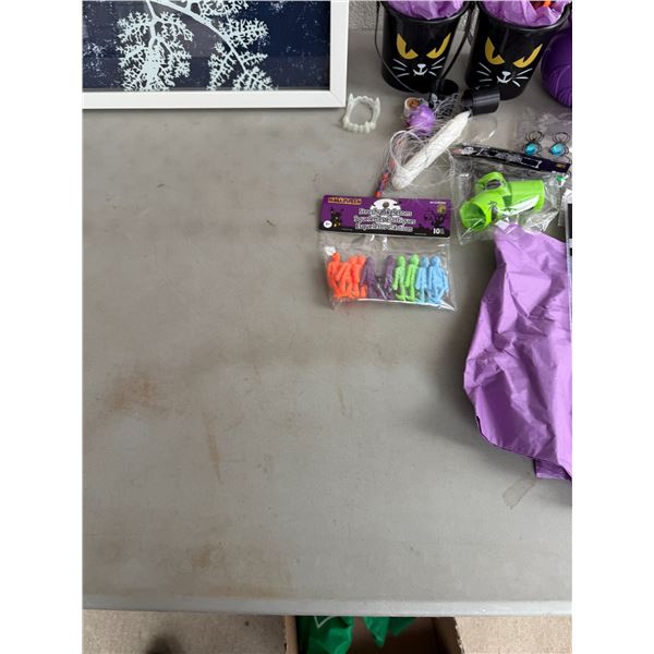 Halloween themed items