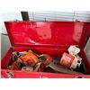 Image 2 : Toolbox and contents