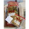 Image 1 : Assorted material