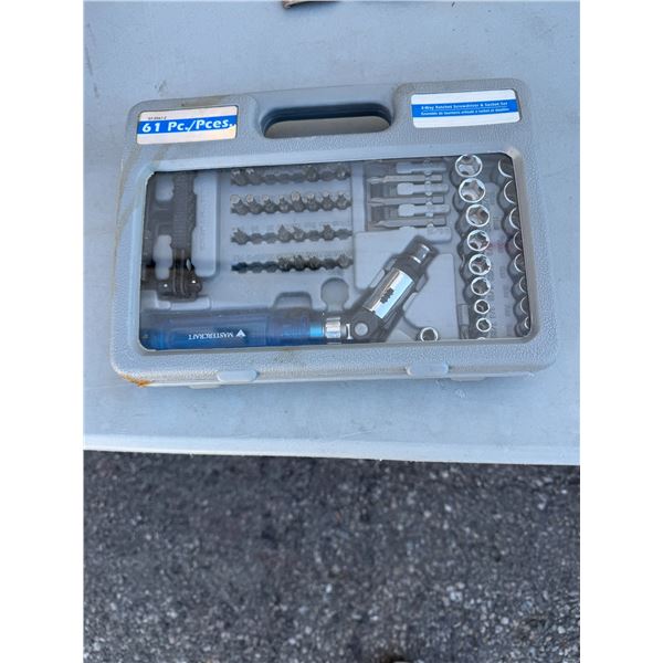 Three-way ratchet, screwdriver, and socket set
