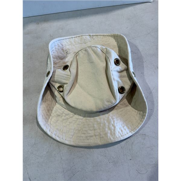 TillRy hat 7 3/8