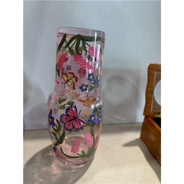 Tumble up bedside water bottle