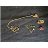 Image 1 : 4 pendants, one marked 10K