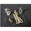 Image 2 : 4 pewter? pendants