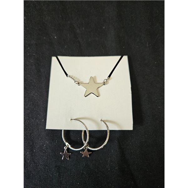 Necklace and earrings set