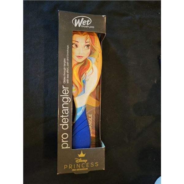 Disney Princess detangle brush