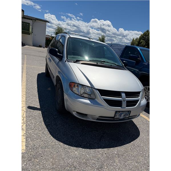 Estate Vehicle 2003 dodge 53,419kms