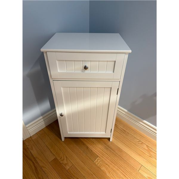 cabinet 17x13.5x30.5