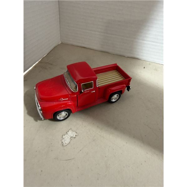 1956 Ford F150 pick up 1/38 scale pull back vehicle