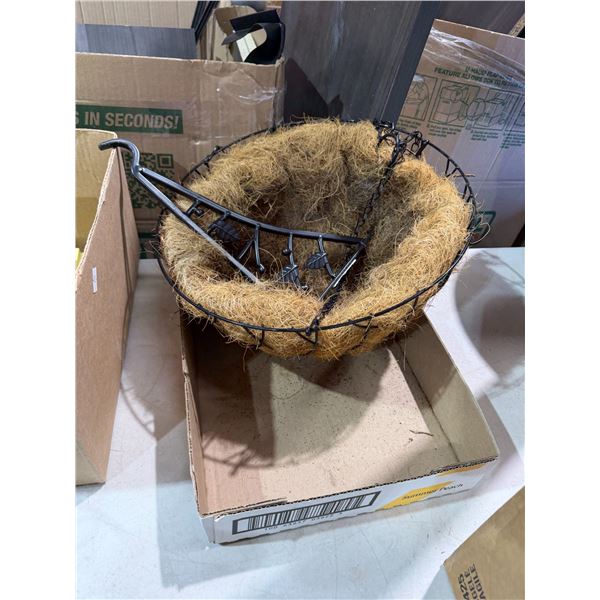 Hanging planter