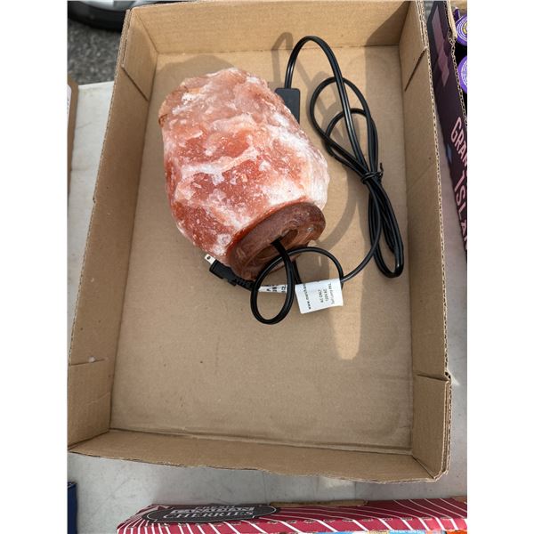 Salt lamp