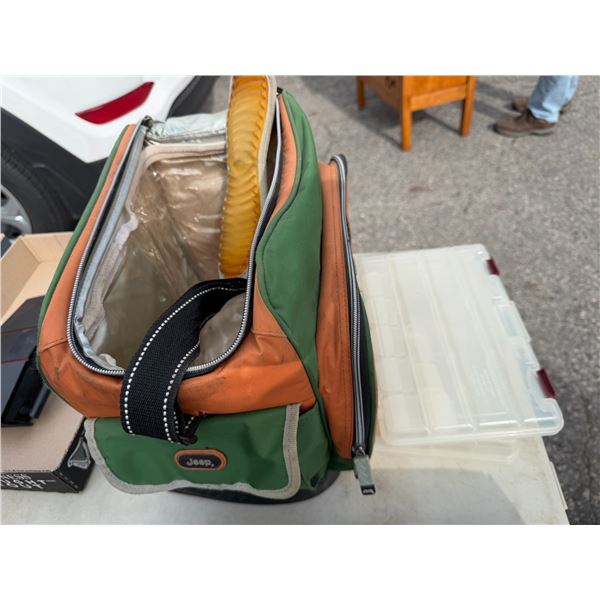 Fishing bag with organizers