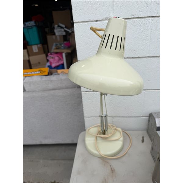 Vintage Luxo Comb lamp