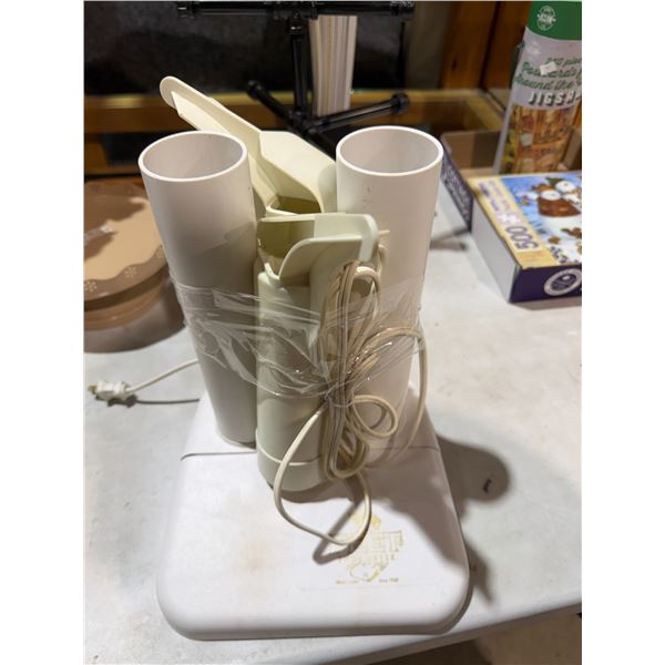 Boot and glove dryer
