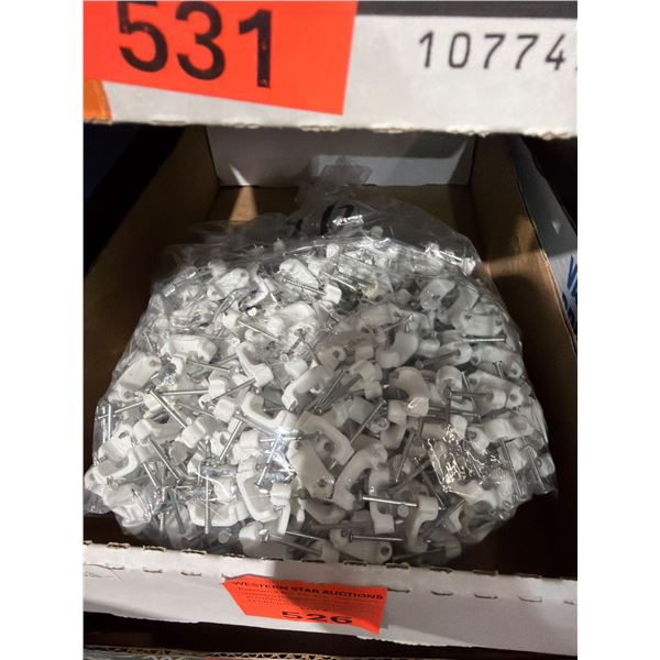 700 cable clips