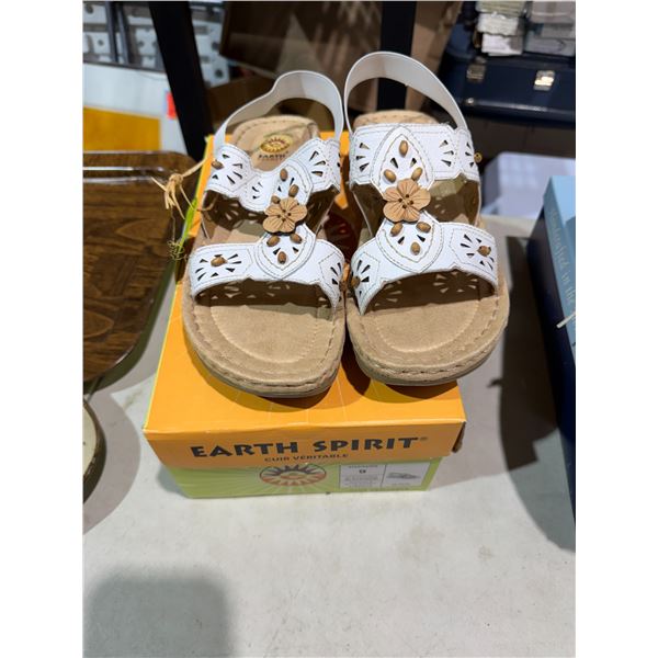 New earth, spirit, size 9 shoes