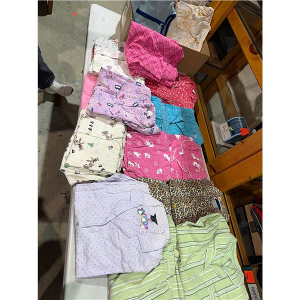 Pajamas, XL