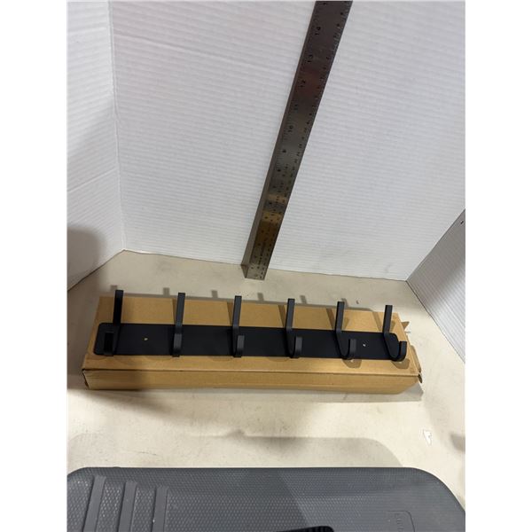 New coat hanger screws in box