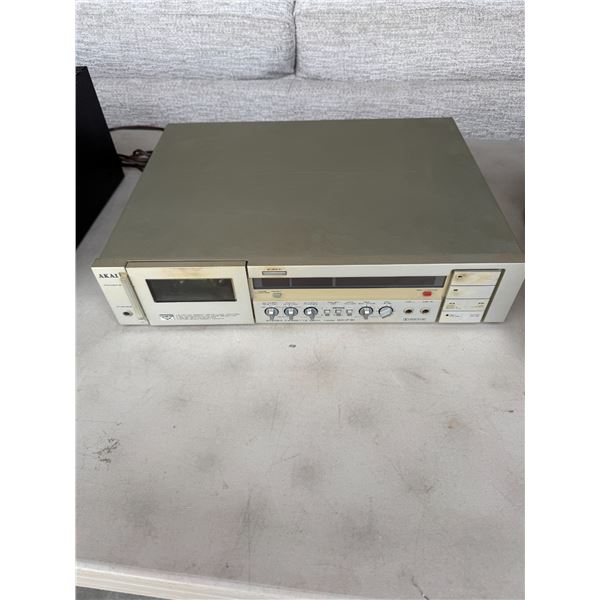 Aka stereo cassette deck model GX – F31