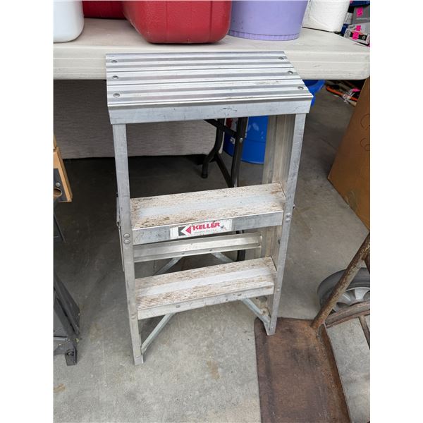 Step ladder