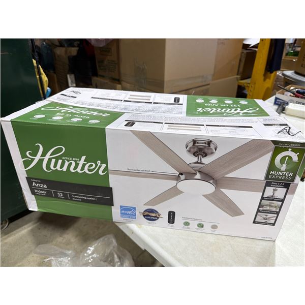 Hunter 52" ceiling fan