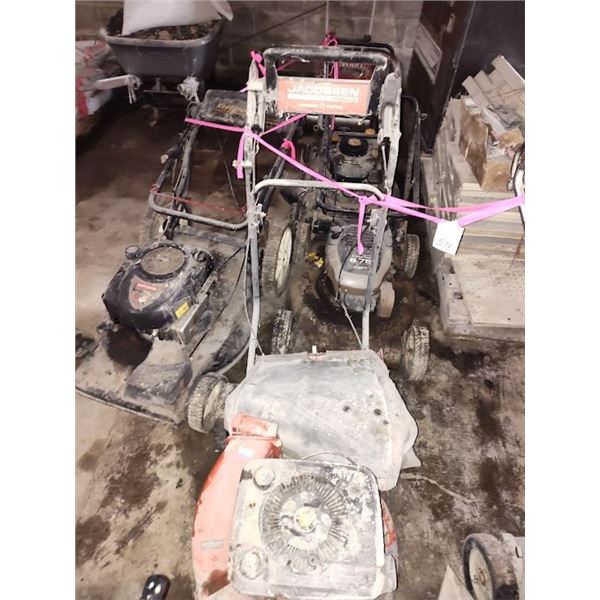 S/5 LAWN MOWERS & BLOWER / As-is)