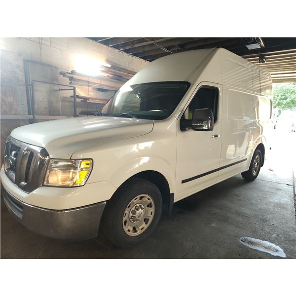 NISSAN 2012 HIGH CUBE CARGO VAN