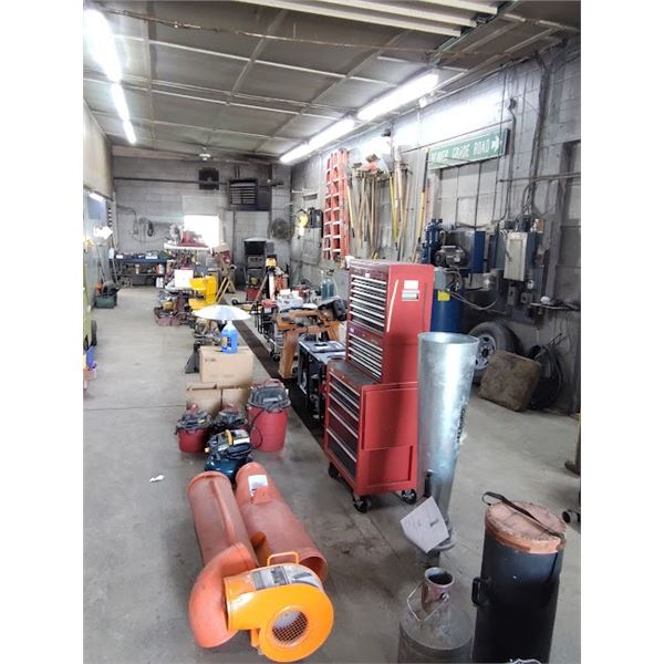 AUCTION #3 OVERVIEW / 100's OF LOTS SMALL EQ,POWER EQ,POWER TOOLS ,HUGE INVENTORY