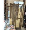 Image 9 : This Auction Overview Gallery