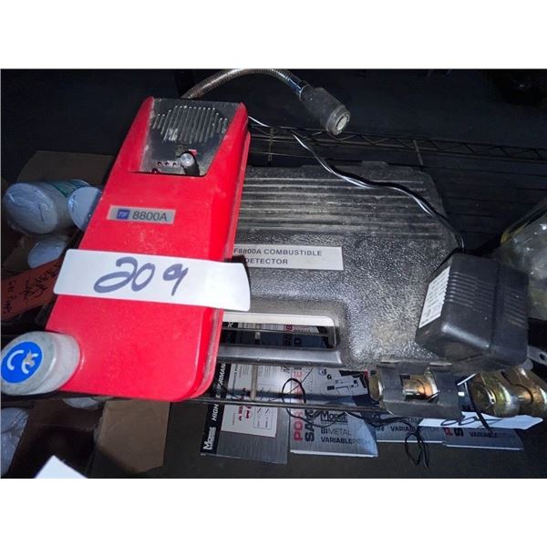 COMBUSTABLE GAS DETECTOR