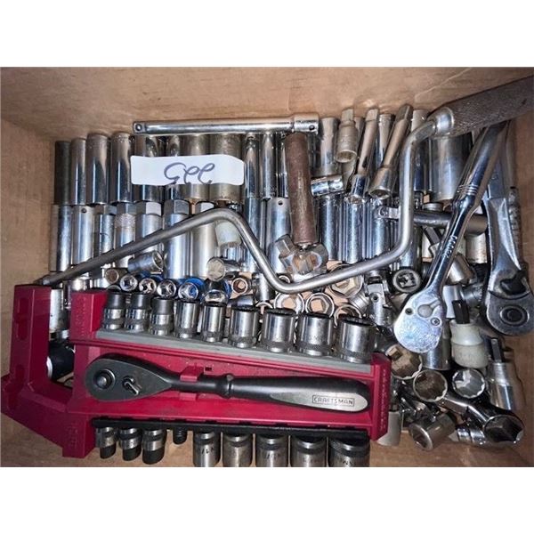HUGE HIGH VALUE LOT OF CRAFTSMAN AND OTHER BRANDS SOCKETS AND RATCHETS