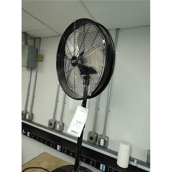 COMMERCIAL ELECTRIC (BRAND) FLOOR FAN / RUNS