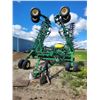 Image 4 : JD 1830/1910 Air seeder, 4 meter cartridges, 41 ft, 10 inch spacing, 3 inch packer wheels, blockage