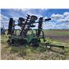 Image 1 : JD 325 26 ft Disc, 22 inch smooth blades, Locked in transport, SN. A00335E011601