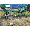Image 4 : JD 1610 40 ft. Deep tillage, 3 bar tine harrows, SN. 004412 c/w pallet of extra shanks
