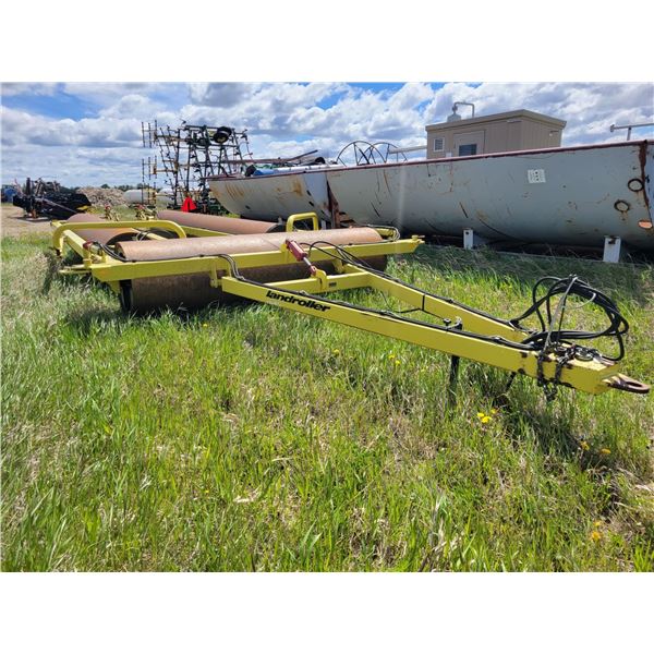Degelman 7645 Land roller, 45 ft x 36 inch dia., SN. LR7645