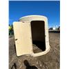 Image 5 : 10 Ft  Fiberglass hut c/w propane catalytic heater