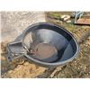 Image 2 : Black approx. 47 inch round hopper