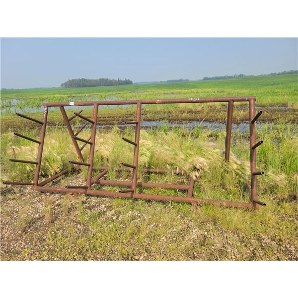 Steel or pipe rack